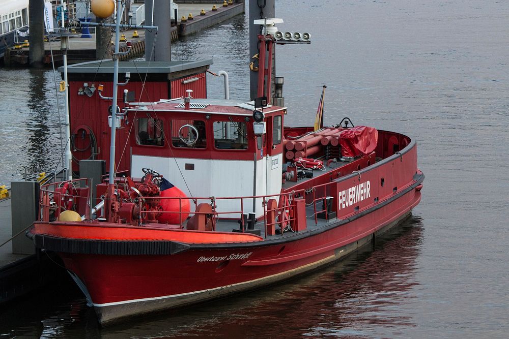 Oberbaurat Schmidt, a fireboat of Hamburg, Germany. Original public domain image from Wikimedia Commons