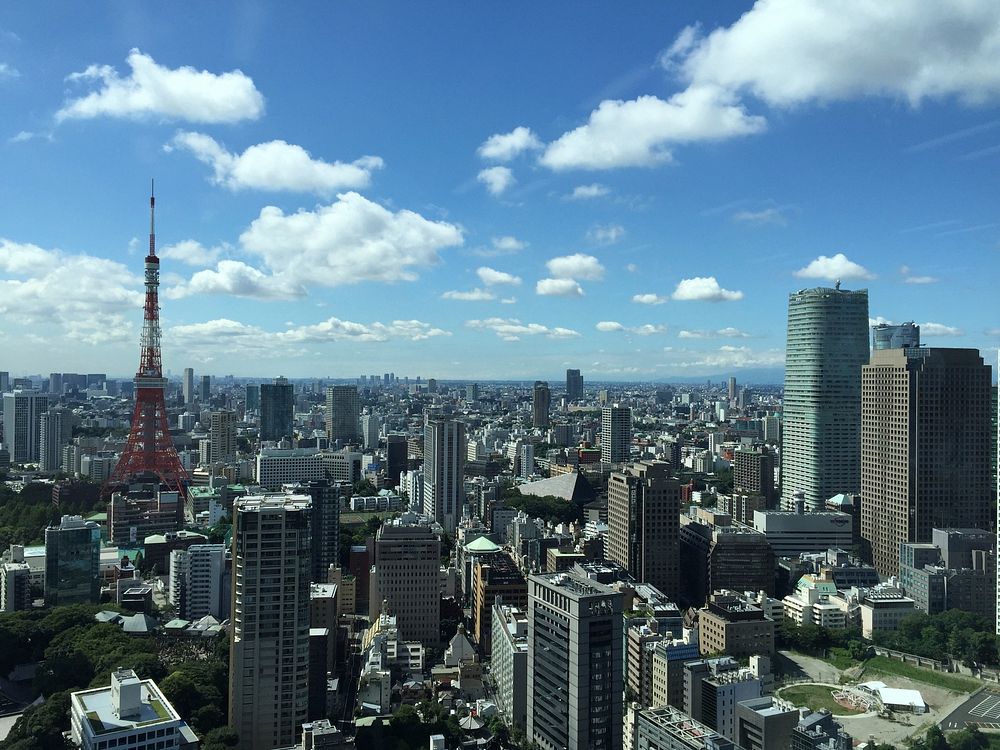 Cityscape near Tokyo Tower, Arkhills Sengokuyama Mori Tower, and Shiroyama Trust Tower in Minato-ku, view from Toranomon…