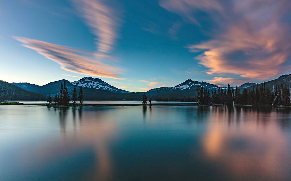 Sunset at Sparks Lake, OR. Original public domain image from Wikimedia Commons