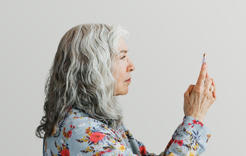 Senior woman using a smartphone