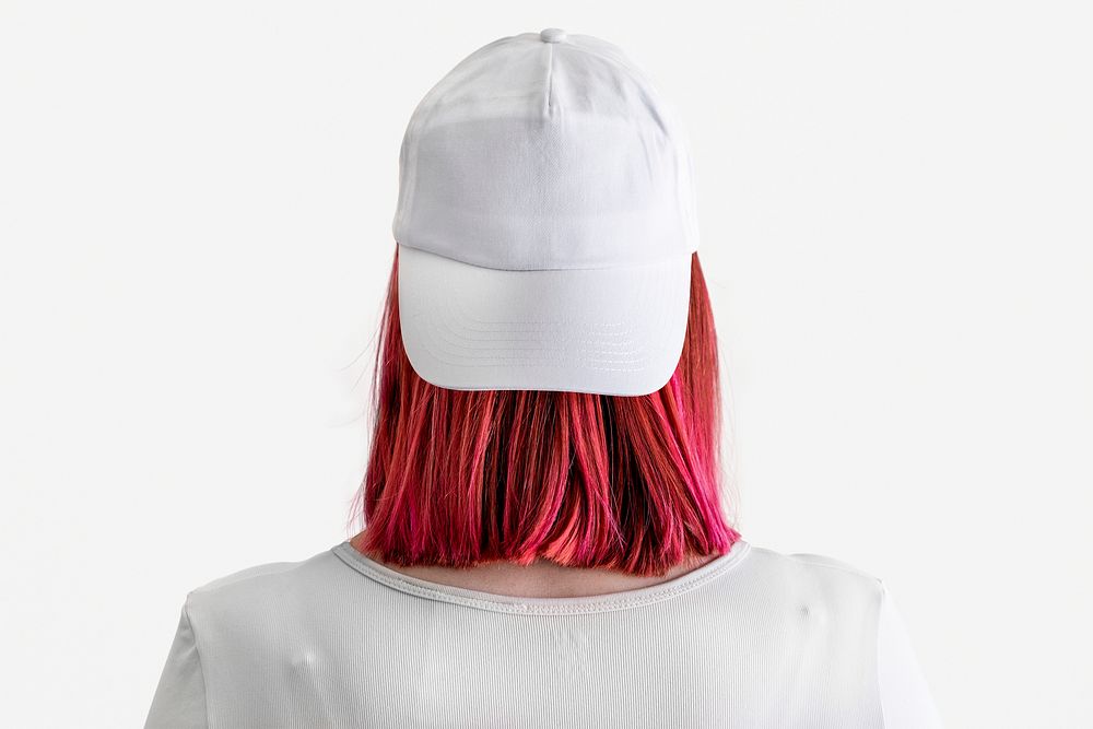 Woman wearing a white cap