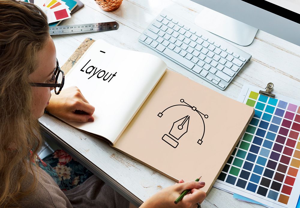 Creative Design Content Pen Icon Graphic