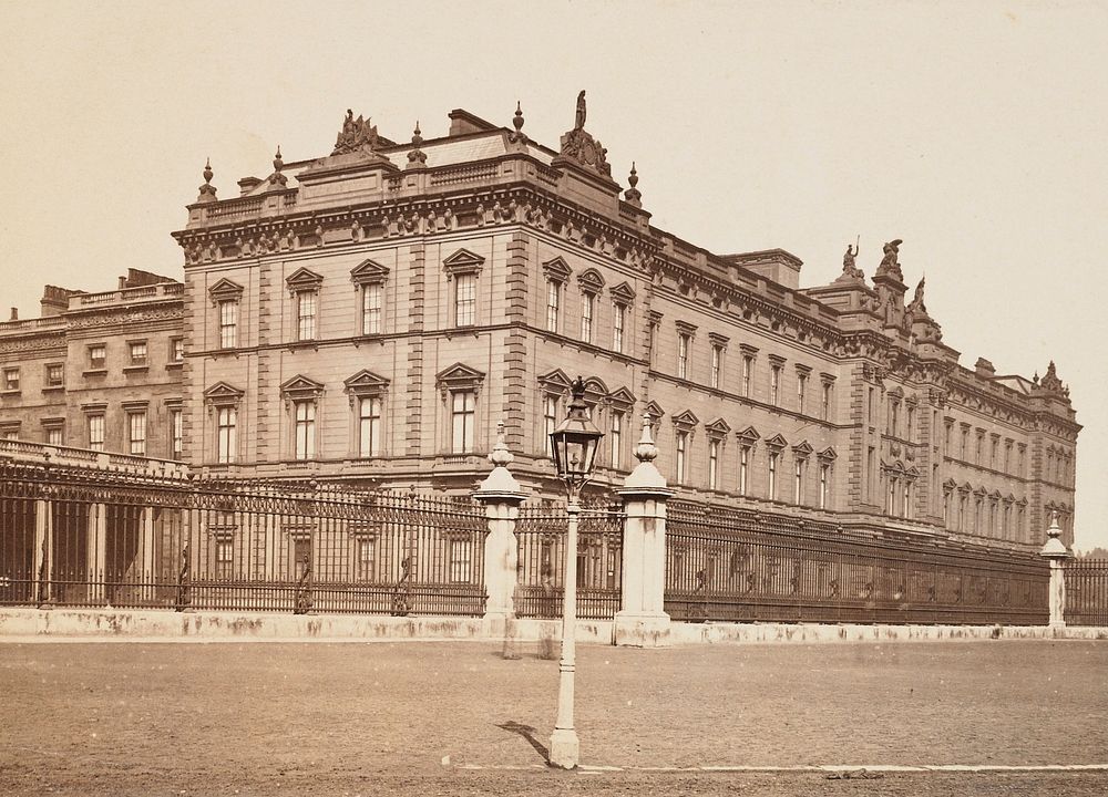 Buckingham Palace, London, England. Original | Free Photo - rawpixel