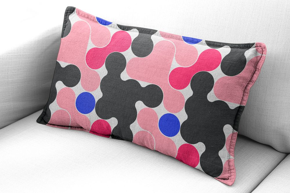 Cushion cover mockup, pink geometric pattern design psd