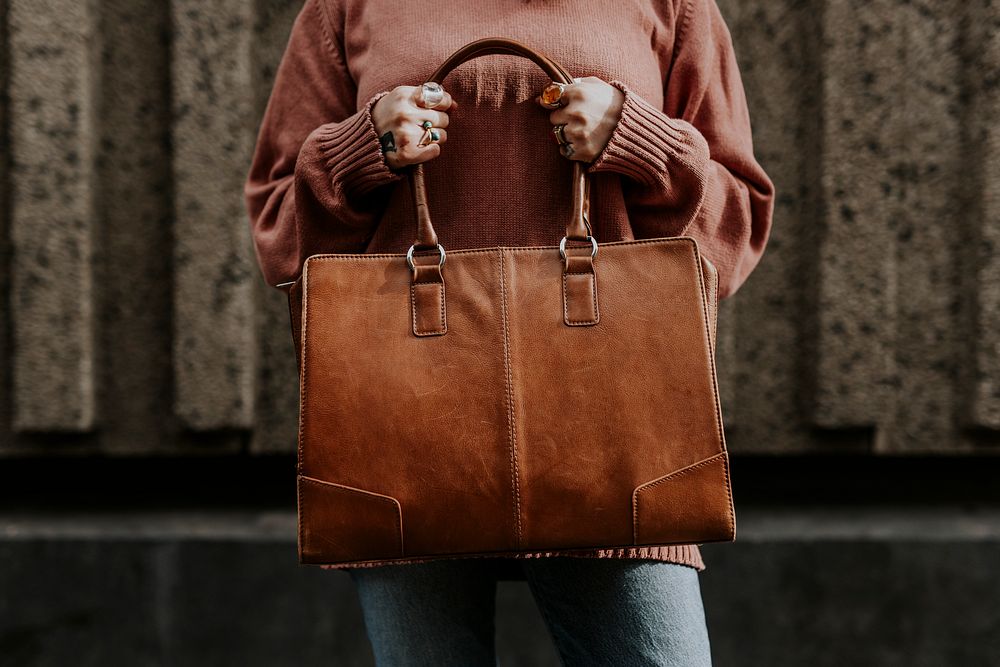 Women's brown leather tote bag