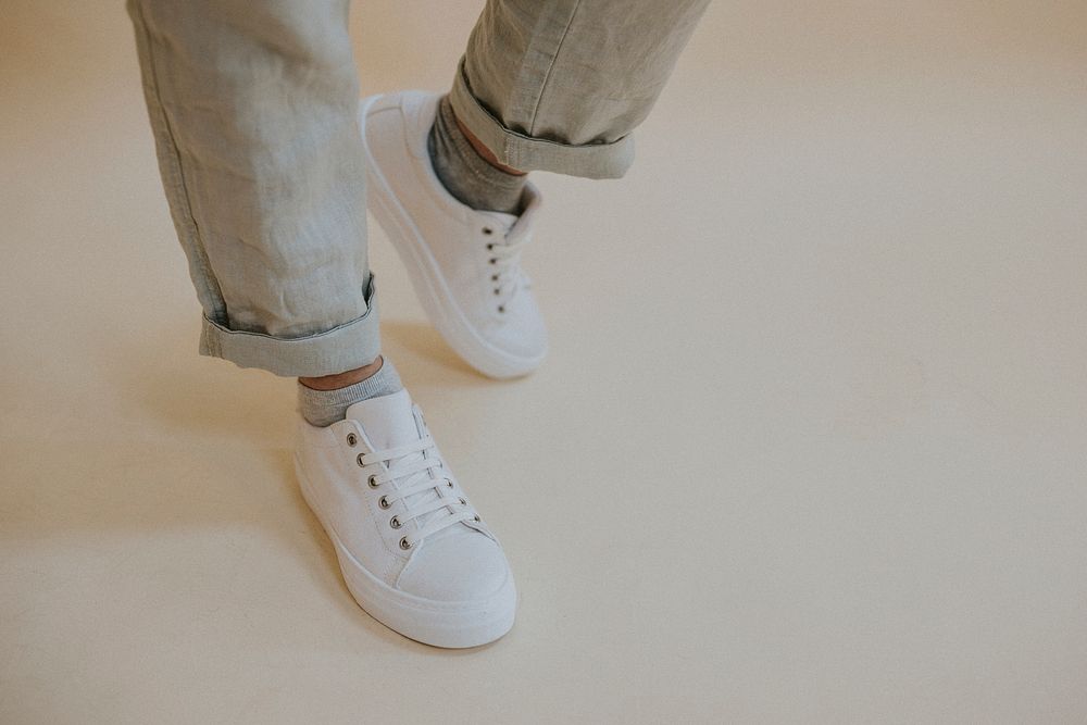 White canvas sneakers, street fashion