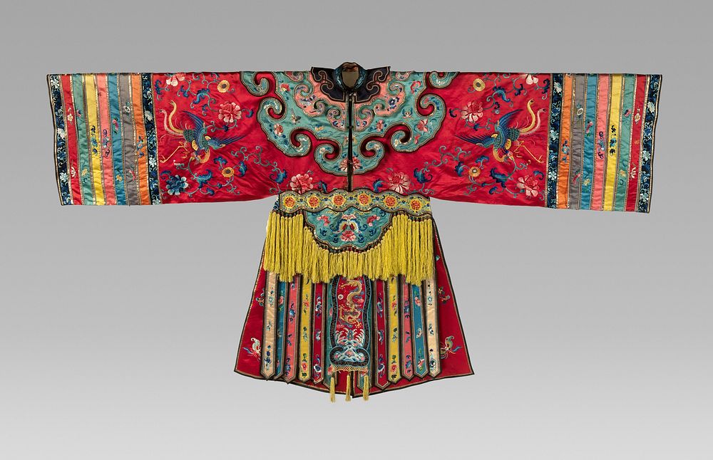 Theatrical robe with phoenix and floral patterns
