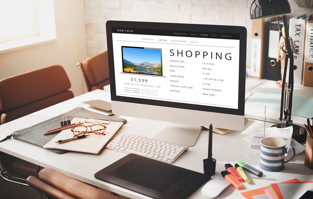 Shopping Online Shopaholics E-Commerce E-Shopping Concept