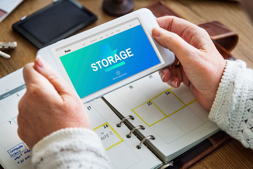 Data Storage Sync Technology Concept