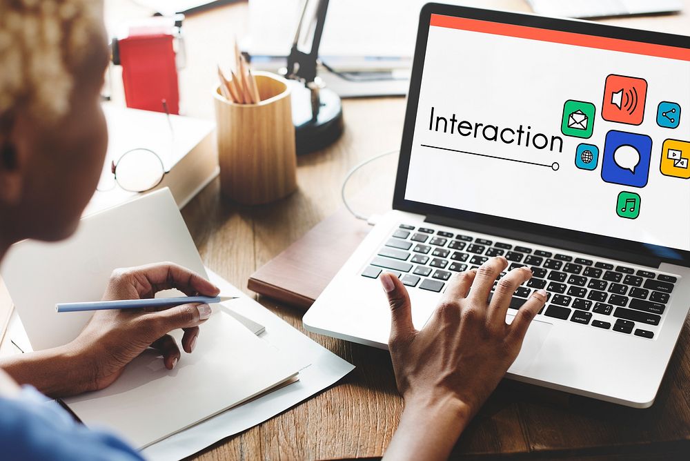 Interaction Online Community Stay Connected