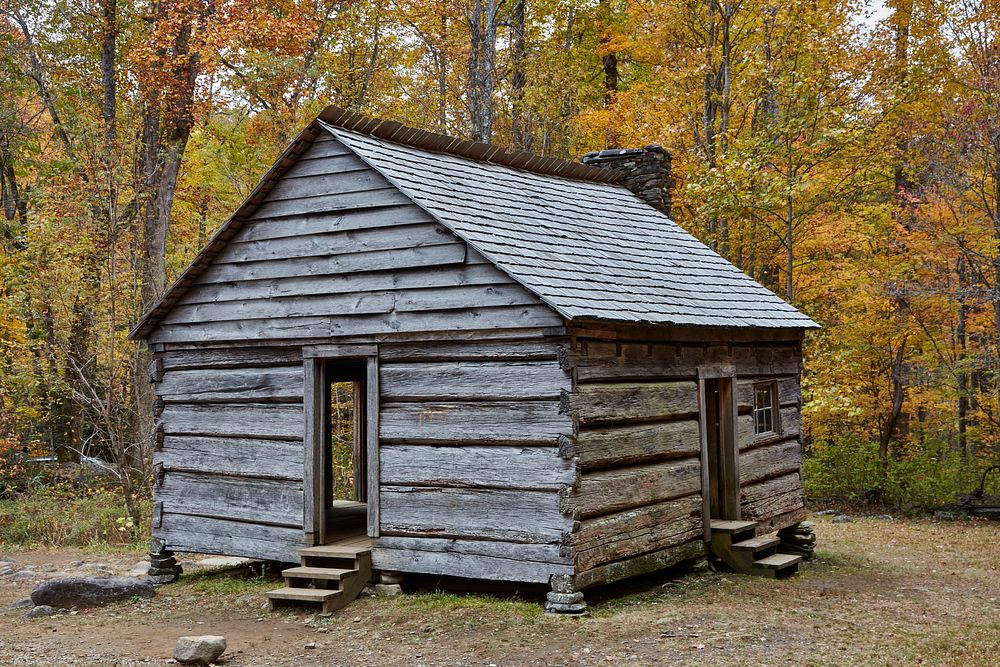                         Rustic cabin along the Roaring Fork Motor Nature Trail, a narrow, one-way, low-speed (often 10…