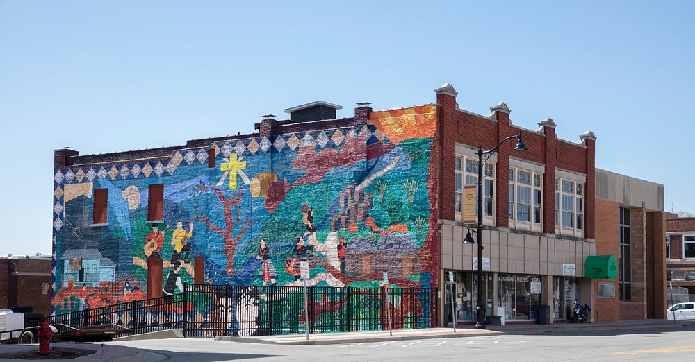                         A colorful mural in a largely Hispanic neighborhood of Kansas City, Kansas                        