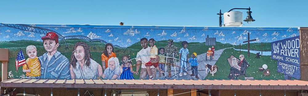                         A civic mural in Wood River, a small town just west of Grand Island, Nebraska                        