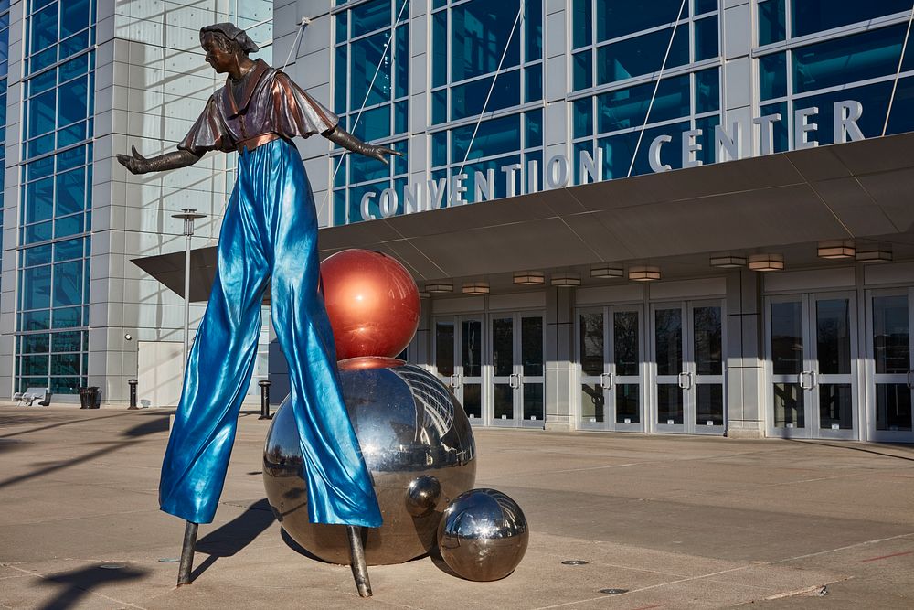                         One of six vibrant, oversized "Illumina" sculptures in array outside the convention center in Omaha…