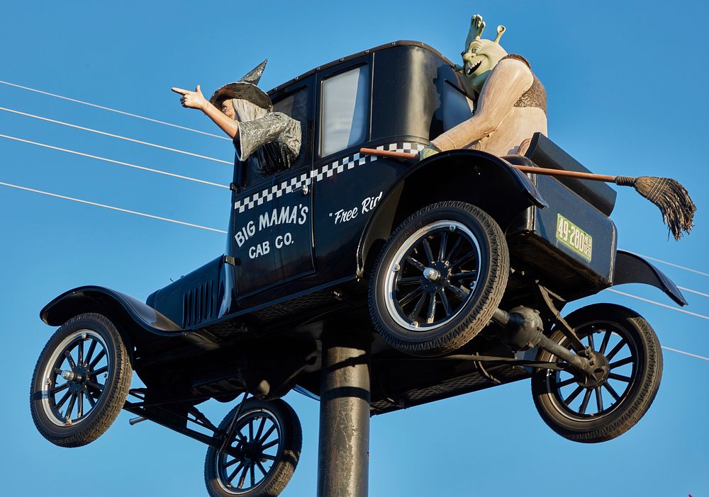                         One of several imaginative cartoon-style car creations in the Fred's Flying Circus display outside…