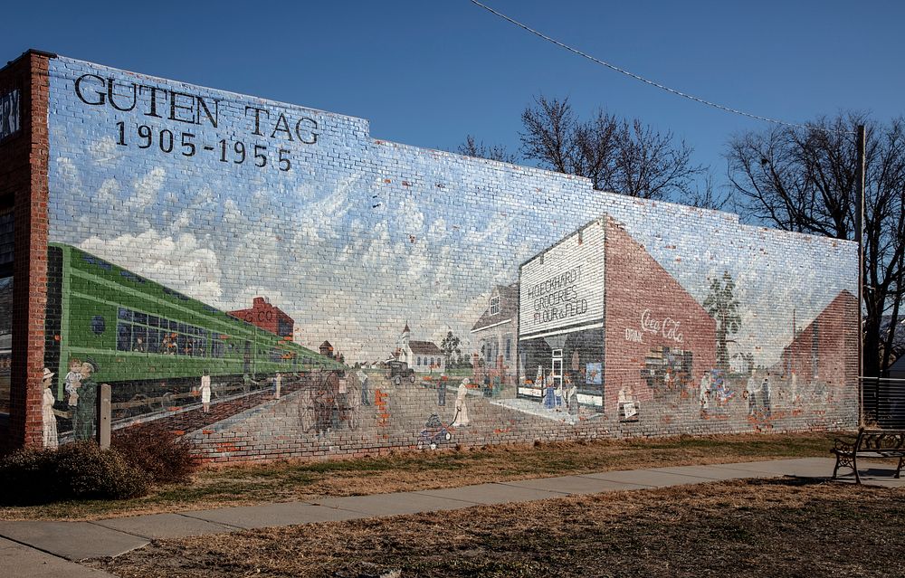                         This Guten Tag, 1905-1955 ("good day" in German) mural on a wall of the old Eckhardt's Grocery Store…