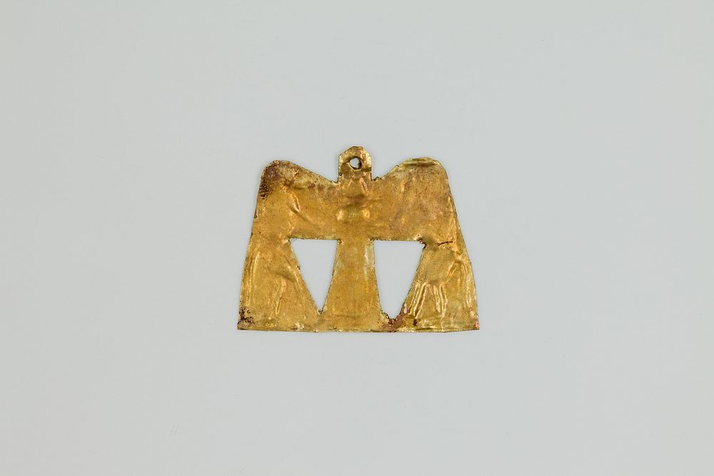 Amulet depicting two baboons flanking a djed pillar with sundisk and atef-crown