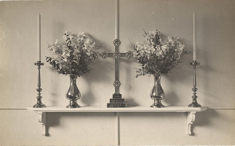 Mortuary chapel, Queen Alexandra's cross and vases, Princess Victoria's candlesticks (1915). Original public domain image…