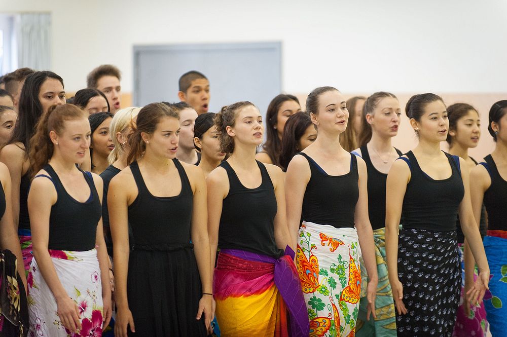 New Zealand School of Dance hosts students from Hawaii, March 25, 2015.Original public domain image from Flickr