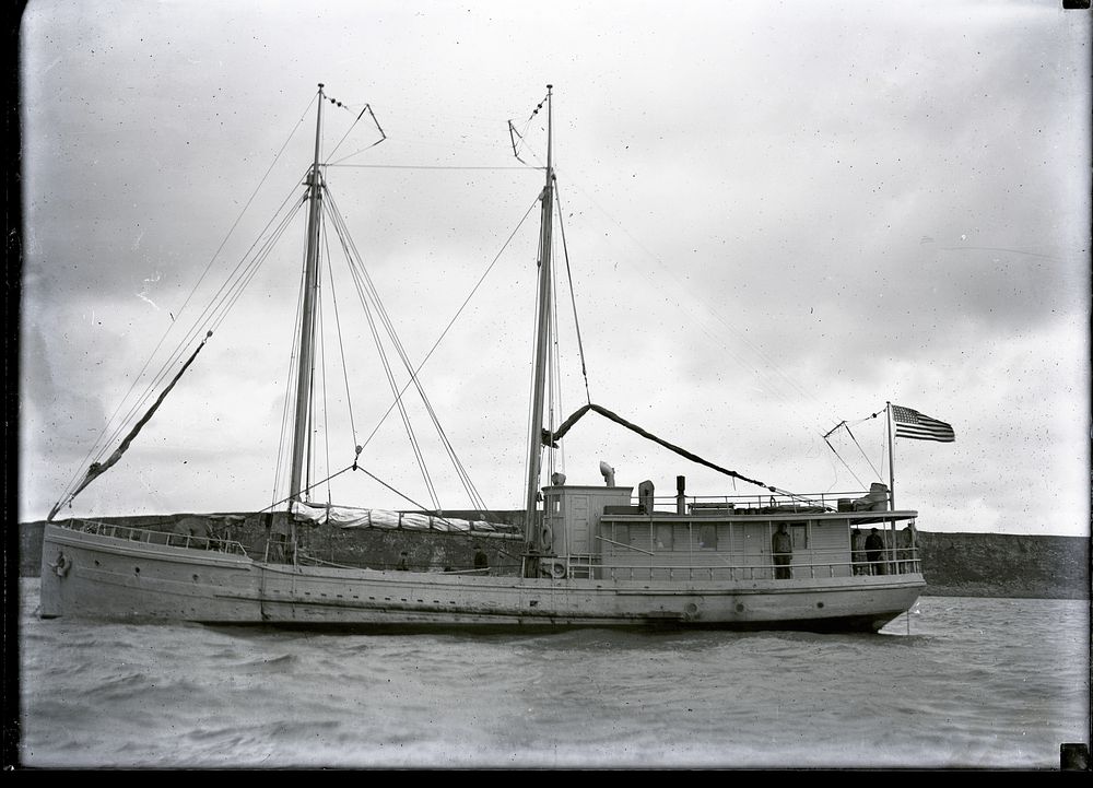 USFS Elder ship. Original public domain image from Flickr