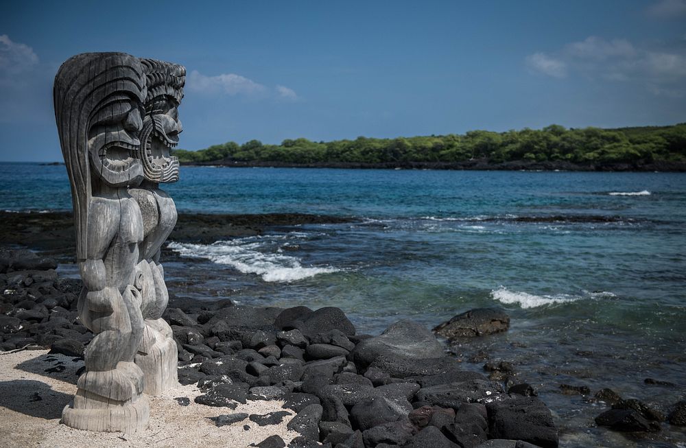 Hawaiian Tiki totems. Original public domain image from Flickr