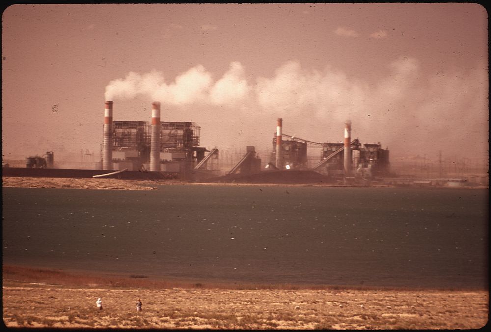 Four Corners Power Plant. Original public domain image from Flickr