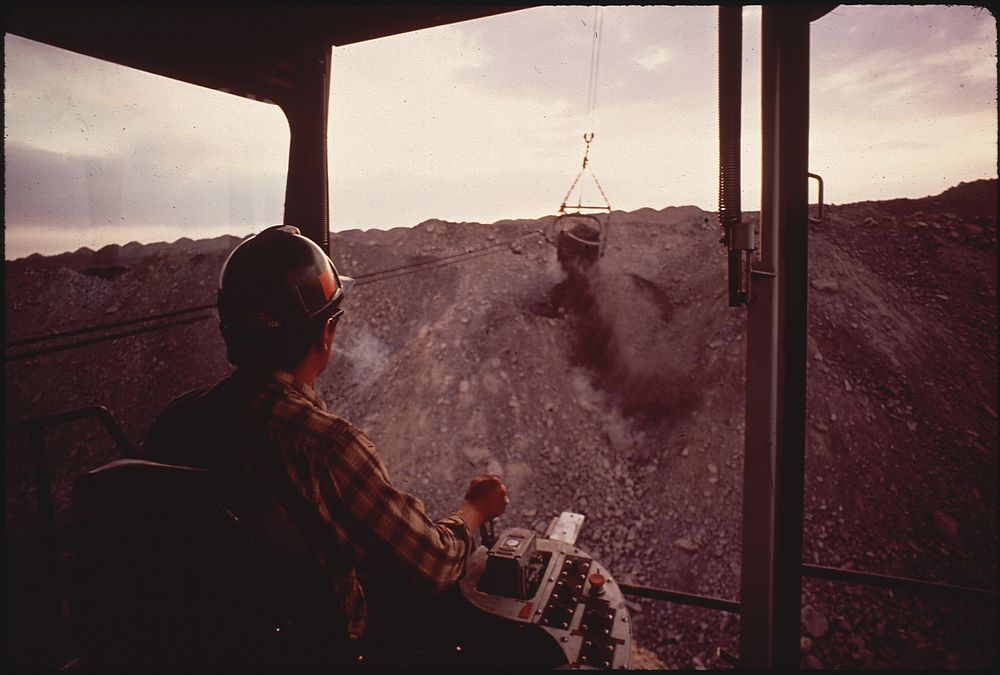 Scooping Coal. Photographer: Eiler, Terry. Original public domain image from Flickr