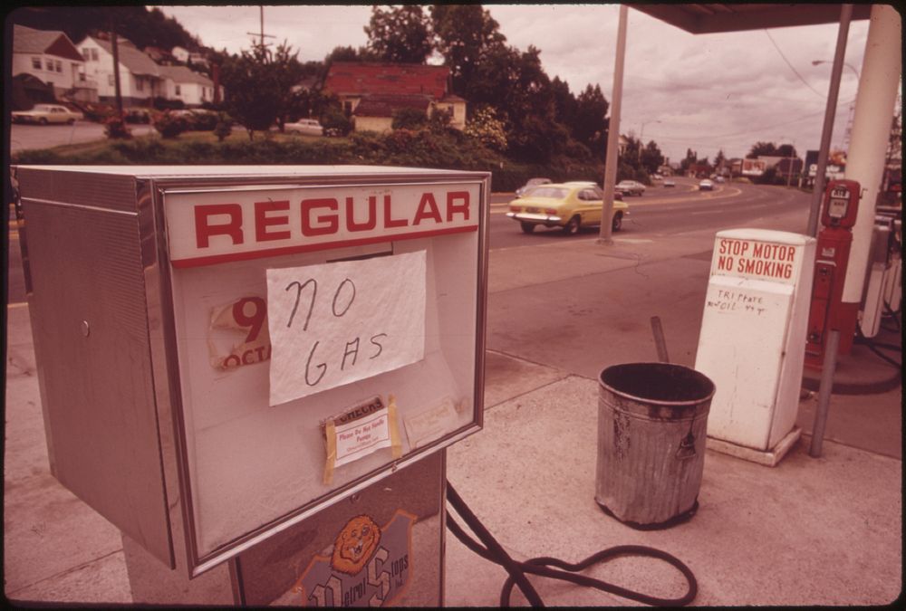 Gas Shortage 06/1973. Photographer: Falconer, David. Original public domain image from Flickr