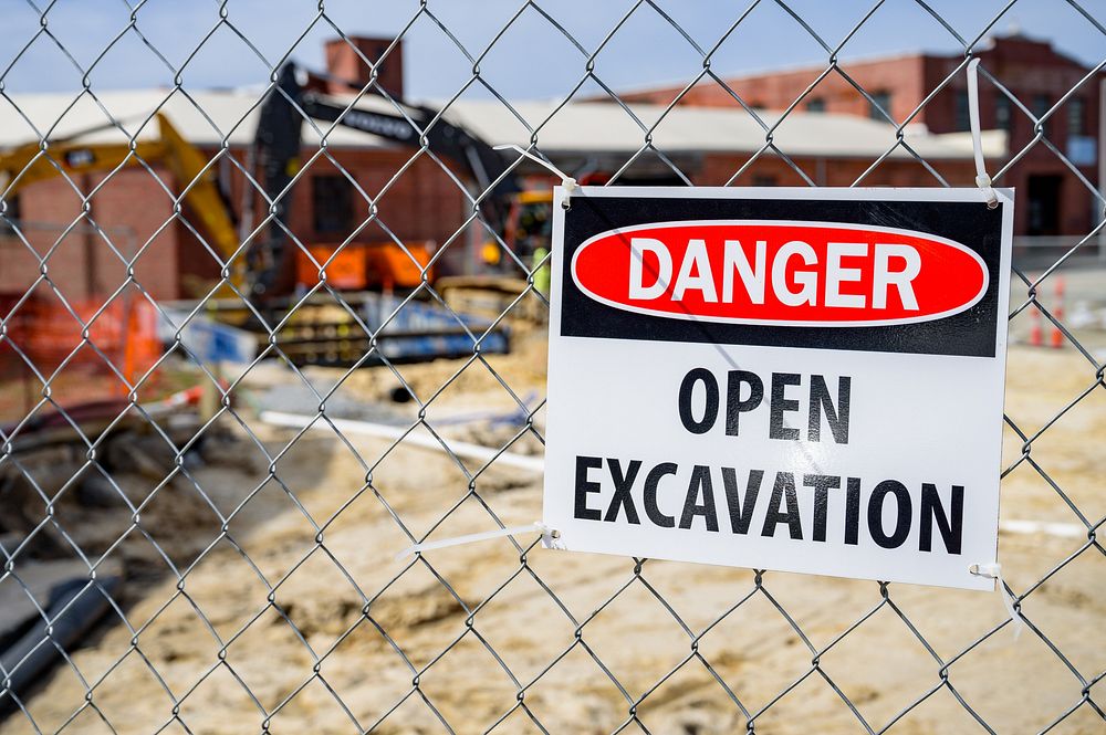 Danger, open excavation sign