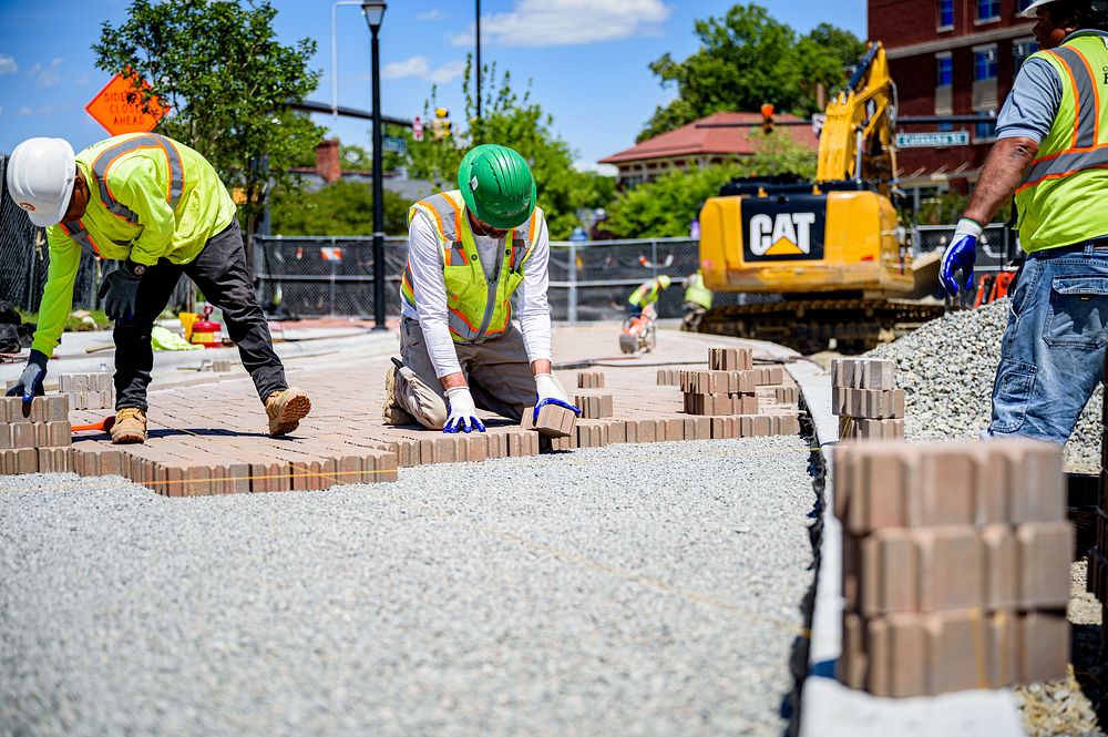 Construction continues on Town Creek Culvert along Reade Circle, May 4, 2020. Original public domain image from Flickr