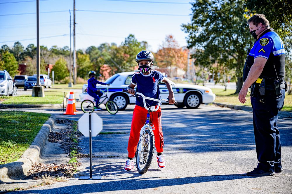 Bicycle Rodeo (Nov 2020)Greenville PD's Police Athletic League (PAL), GPD's Traffic Safety Unit, and Love A Sea Turtle…