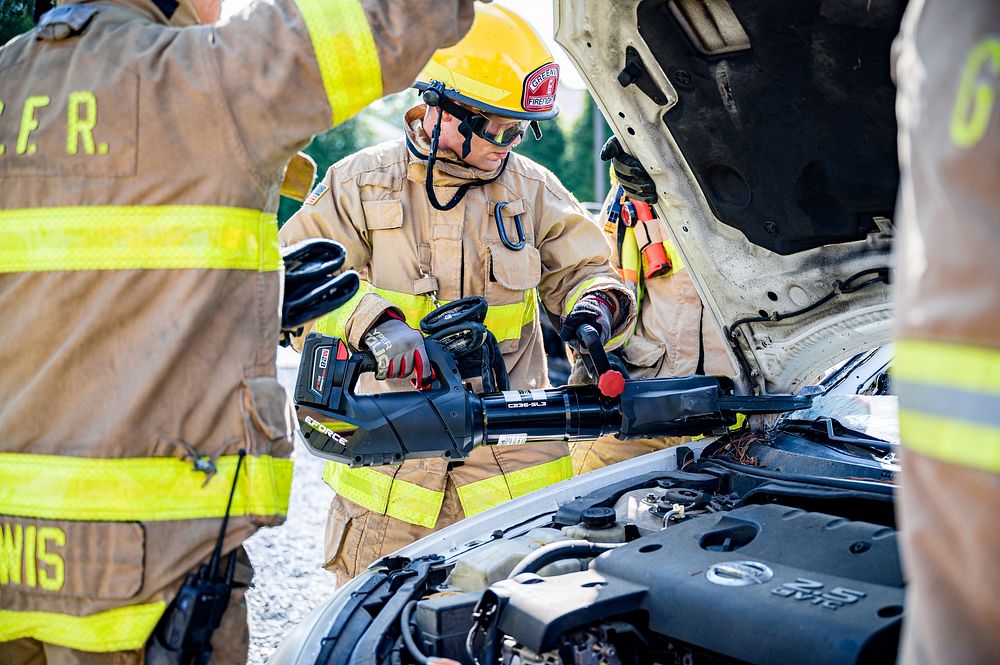 Extrication Training at Greenville Fire/Rescue, Wednesday, August 25, 2021. Original public domain image from Flickr
