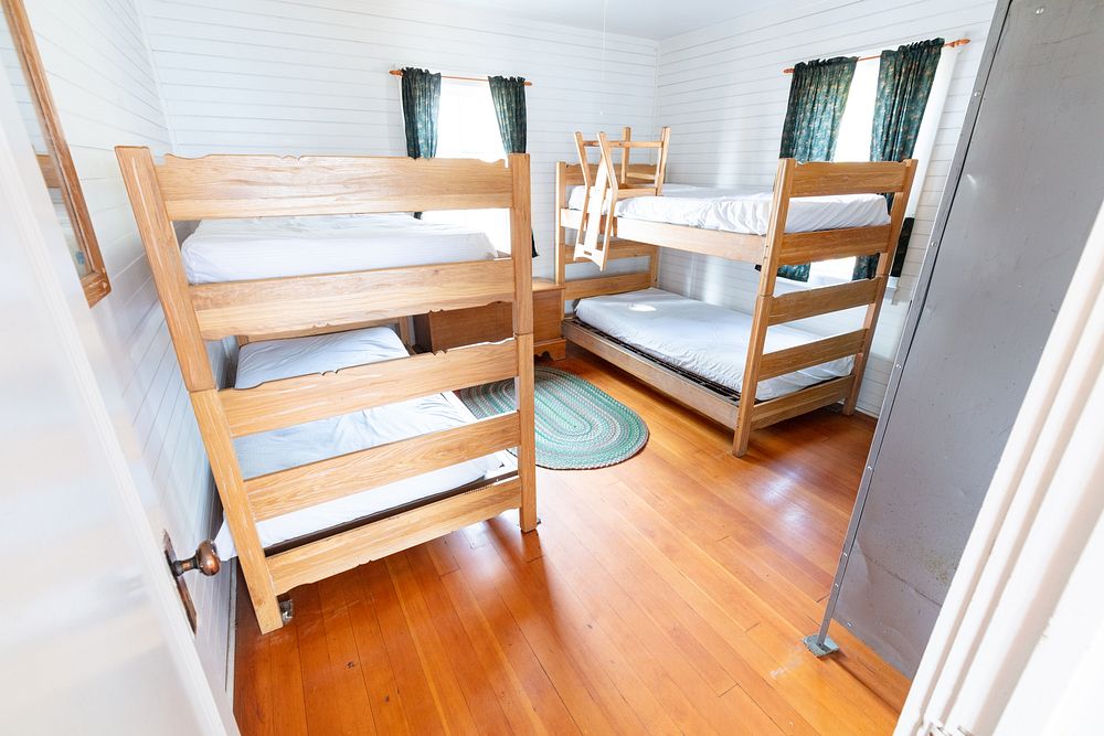 Peale Island Cabin: bedroomNPS / Jacob W. Frank