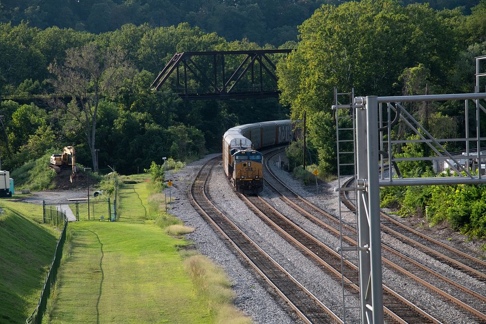 Decommissioned train bridge in Connellsville. Original public domain image from Flickr