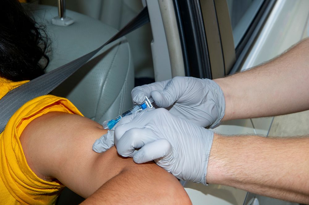 Drive-Thru Flu Vaccine Clinic. Original public domain image from Flickr