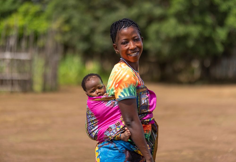Mariam Kamara and her son at New Maforki Health Centre in Port Loko, Sierra Leone on 10th August 2021. Mariam has three…