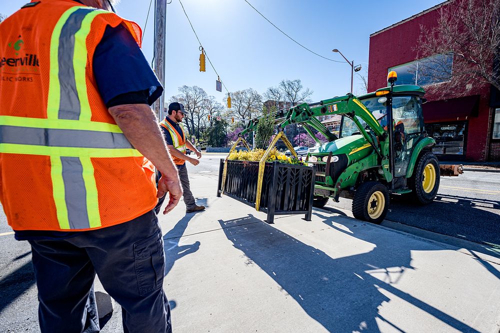 Uptown Planter InstallationCity of Greenville Public Works installs planters across the Uptown area on Monday, March 21. The…