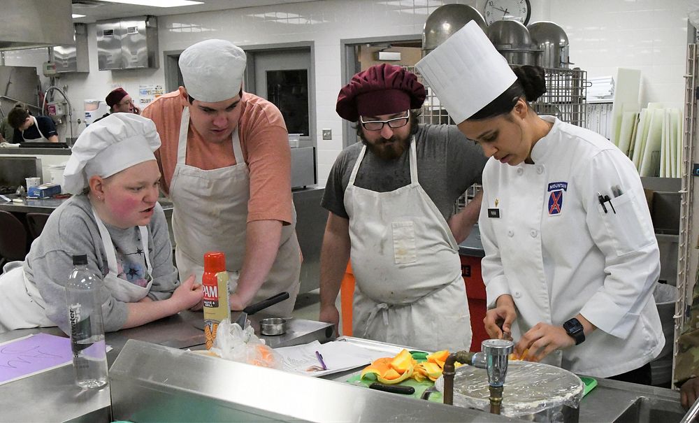FD Culinary at CiTi_30Members of the Fort Drum Culinary Arts Team shared their skills and experience with competition-style…