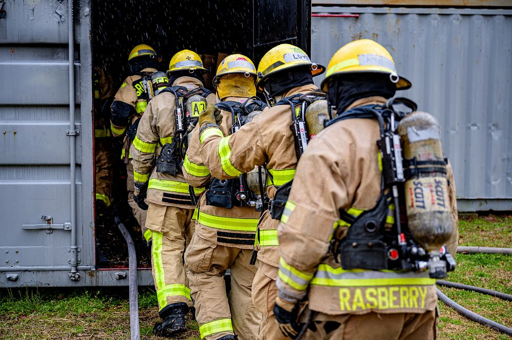 Fire/Rescue Academy 14Fire/Rescue Academy cadets get first-hand experience with fire control at the Staton House burn…