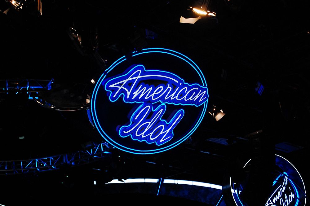 American Idol neon sign. Original public domain image from Flickr