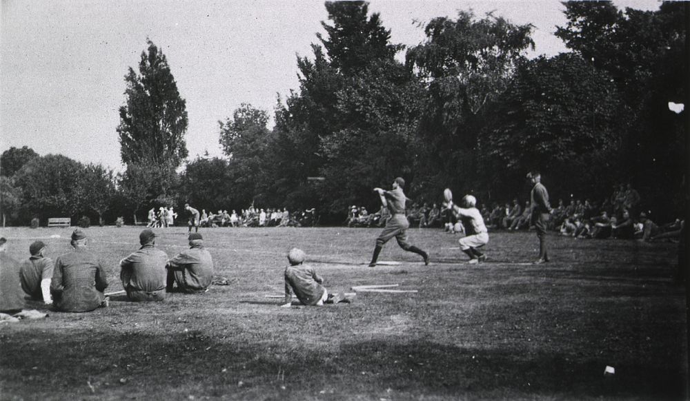 U.S. Army. Base Hospital No.33, Portsmouth, England: Baseball game. Original public domain image from Flickr