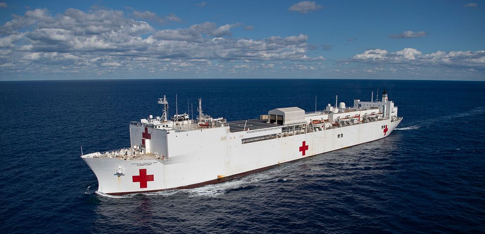 USNS Comfort Steams Through the Atlantic221021-N-MY642-1012ATLANTIC OCEAN (October 21, 2022) The hospital ship USNS Comfort…