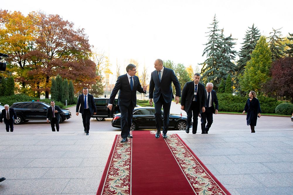 27.10.2022 – Întrevederea Președintelui Parlamentului, Igor Grosu, cu Președintele Republicii Bulgaria, Rumen…