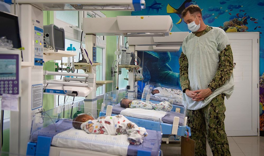 CP22-Medical SME ExchangePUERTO BARRIOS, Guatemala (Oct. 28, 2022) Cmdr. Michael Cunningham, a pediatric cardiologist from…