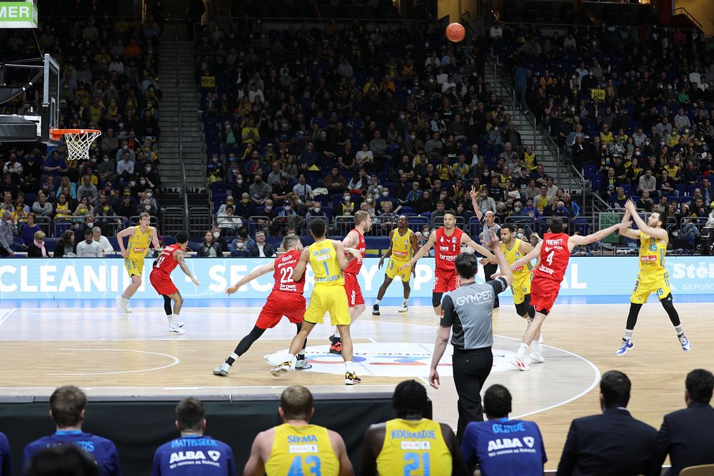 Ambassador Amy Gutmann attends ALBA BERLIN Game day promotion featuring U.S. products