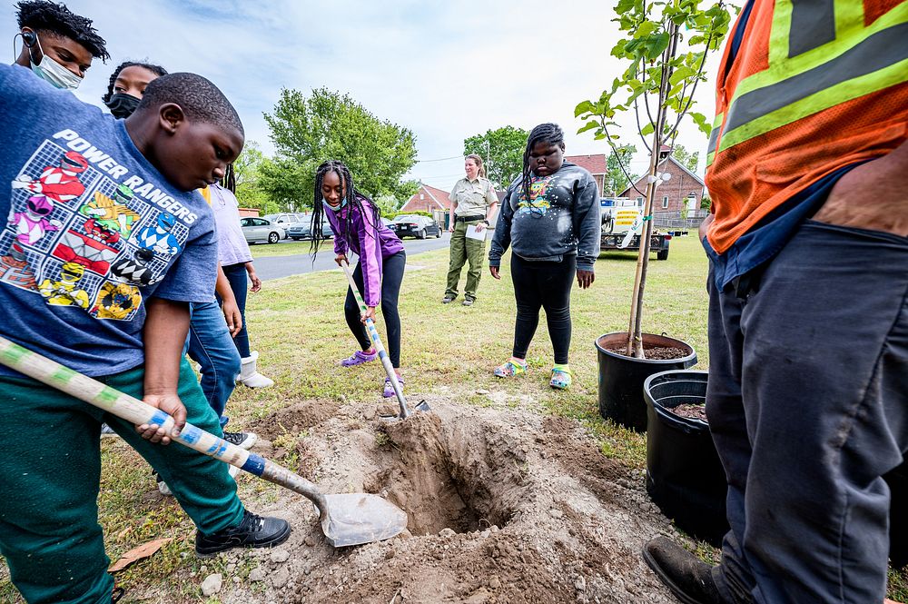 Arbor Day Celebration 2022The City of Greenville, ReLeaf, and ECU celebrated Arbor Day and the city's 33rd year as a Tree…