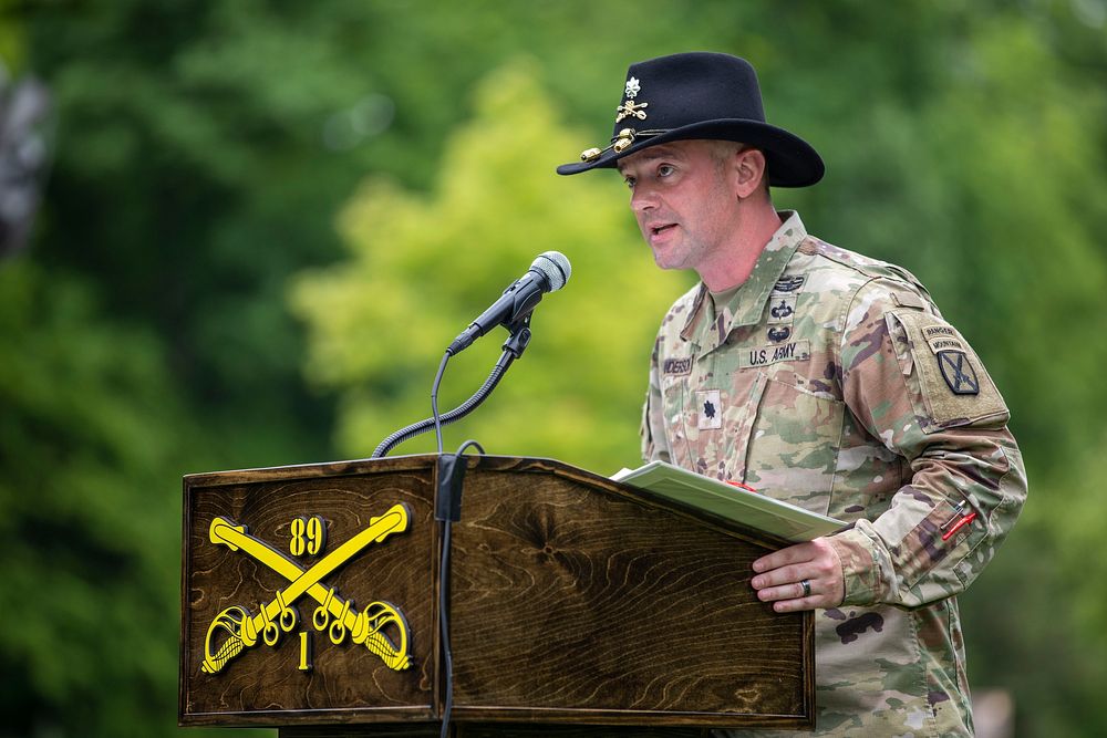 1-89 CAV Change of Command CeremonyLt. Col. Michael Anderson assumes command of 1st Squadron, 89th Cavalry Regiment, 2nd…