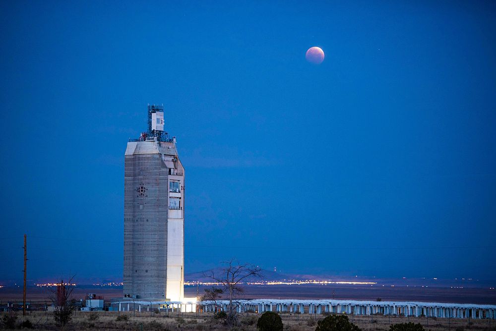 Just before dawn, the year&rsquo;s biggest and brightest supermoon was seen overhead Sandia&rsquo;s solar tower as the moon…