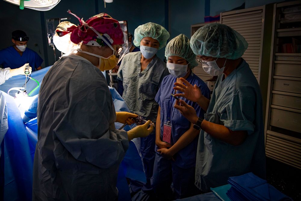 Pacific Partnership 2022 Conducts Surgical Operations Aboard USNS Mercy 220624-N-YL073-1280VUNG RO BAY, Vietnam (June 24…