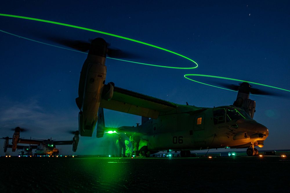U.S. Marines assigned to the Aviation Combat Element, 22nd Marine Expeditionary Unit (MEU), conduct MV-22 Osprey night…